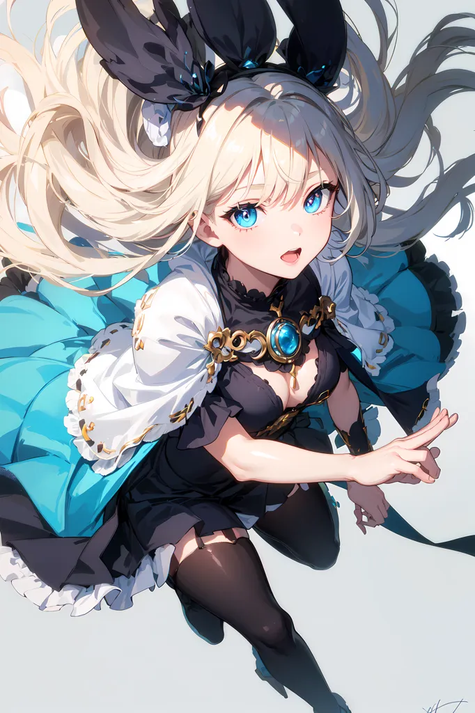 L'image est un dessin de style anime d'une jeune femme aux longs cheveux blonds et aux yeux bleus. Elle porte une robe noire et bleue avec un col blanc et un bijou bleu sur la poitrine. Elle porte également des bas noirs et des bottes marron. Elle est debout dans une pose dynamique, les bras tendus et les cheveux flottant derrière elle. L'arrière-plan est blanc avec un dégradé vers le bleu clair à la